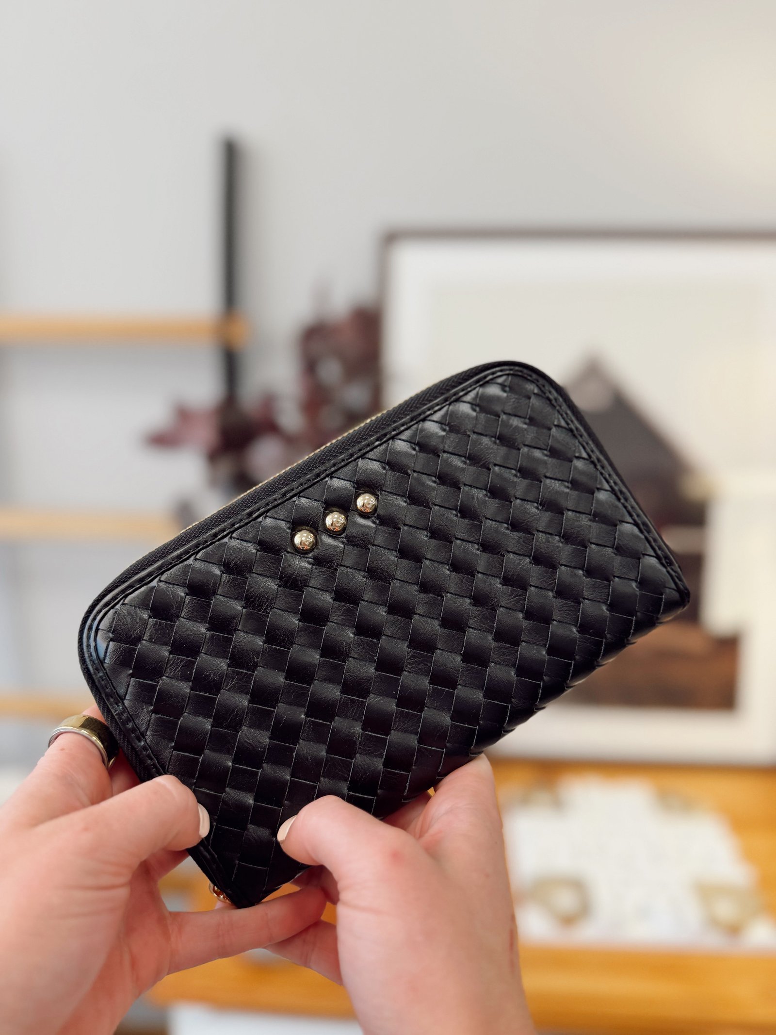 Lenni Large Zip Woven Wallet